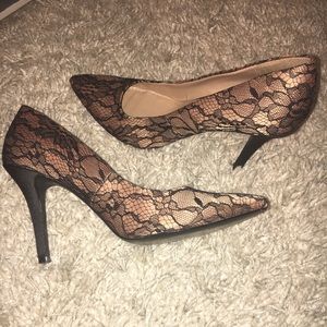 Nude Heels w/ Black lace size:9.5